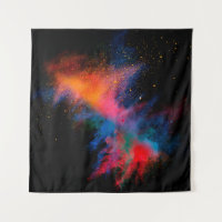 Lancé en poudre colorée sur fond noir,