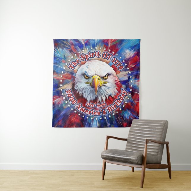 Tenture L'Esprit de 1776, 2026 L'Aigle Rouge de Feu d'Amér (En situation)