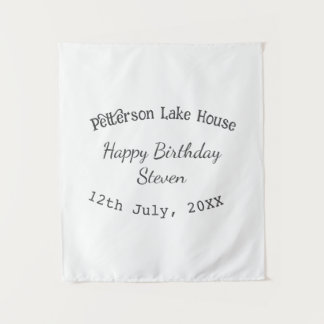 Tenture Maison au bord du lac joyeux anniversaire nom date