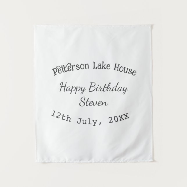 Tenture Maison au bord du lac joyeux anniversaire nom date (Devant)