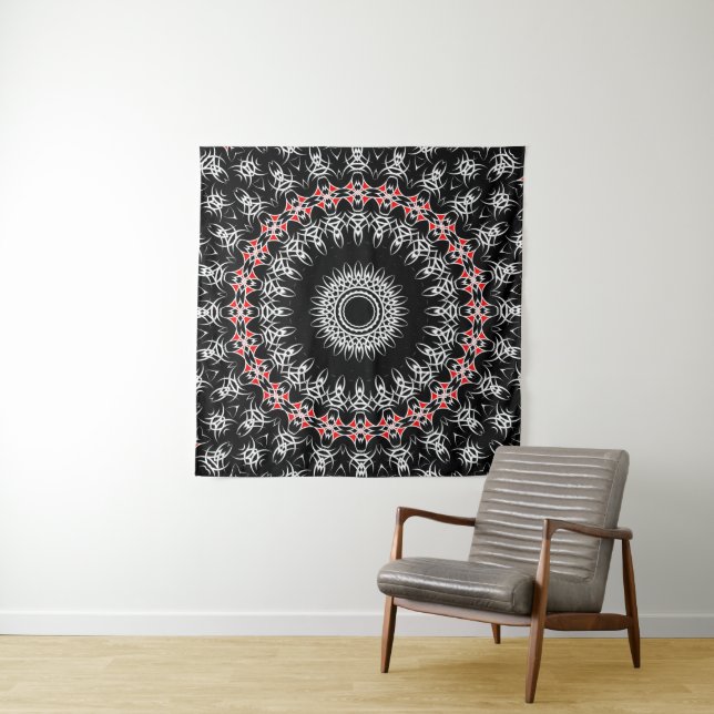 Tenture Mandala Tribal Celtique (Rouge) (En situation)