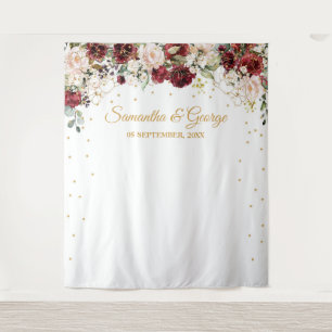 Tenture Mariage bohème rouge bordeaux floral vert or