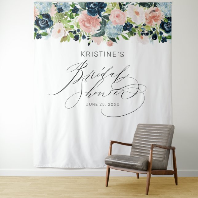Tenture Mariage Élégant Rose Floral Bleu Script Lavage (En situation)