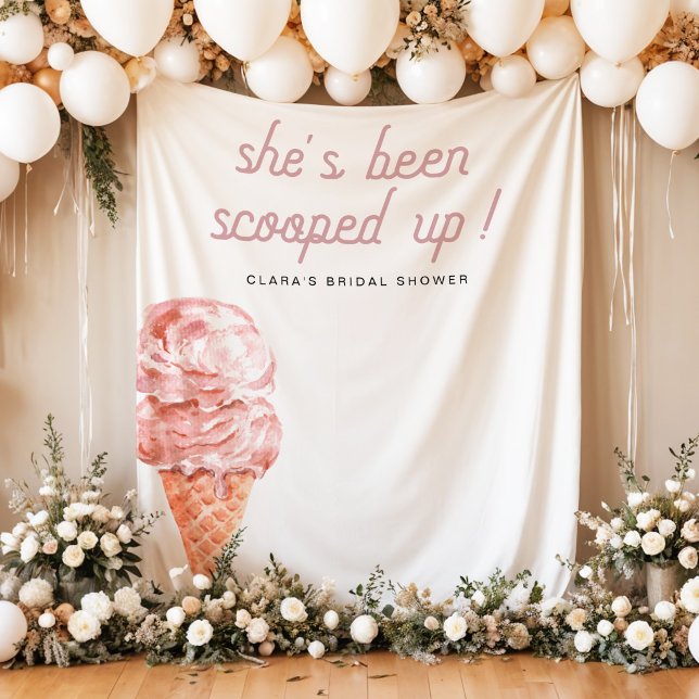 Tenture Mariage en Rose Rétro avec de la Crème Glacée  (Scooped Up Retro Ice Cream Bridal Shower Photo Backdrop Tapestry Sign)