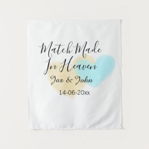 Tenture Mariage fait au ciel bleu jaune pastel cœur nom
