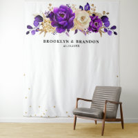 Mariage floral botanique violet or royal