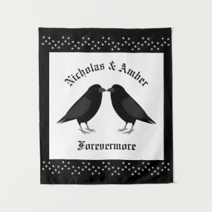 Tenture Mariage gothique corbeaux s'embrassant personnalis