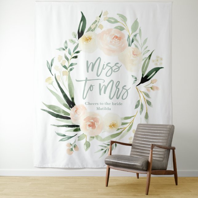 Tenture Mariage peach floral vert Miss to Mrs (En situation)