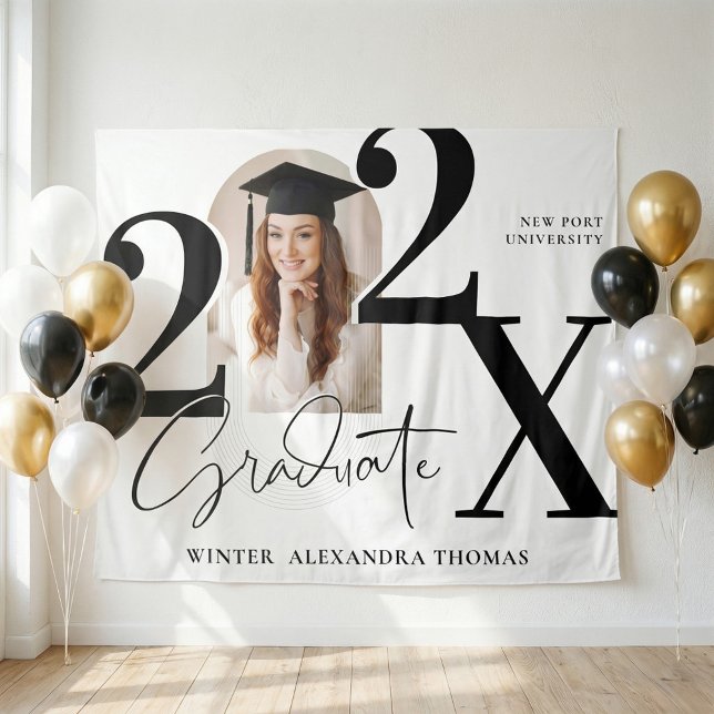 Tenture Minimal Bold Year Arch Grad Photo Graduation White (Minimal Bold Year Arch Grad Photo Graduation White Tapestry)