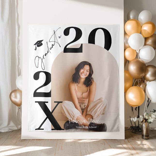 Tenture Moderne photo de remise de diplôme en noir et blan (Modern Bold Black white Trendy photo graduation Tapestry)