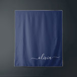 Tenture Monogramme moderne bleu marine et blanc<br><div class="desc">Découvrez notre collection de monogrammes modernes bleu et blanc de la Marine : Élevez votre décor de maison avec notre collection sophistiquée avec un schéma de couleurs bleu marine et blanc contemporain. Chaque pièce est minutieusement conçue pour exsuder l'élégance et le style, parfait pour ajouter une touche de modernité à...</div>