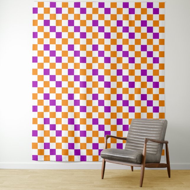 Tenture Motif à carreaux orange blanc et violet  (En situation)