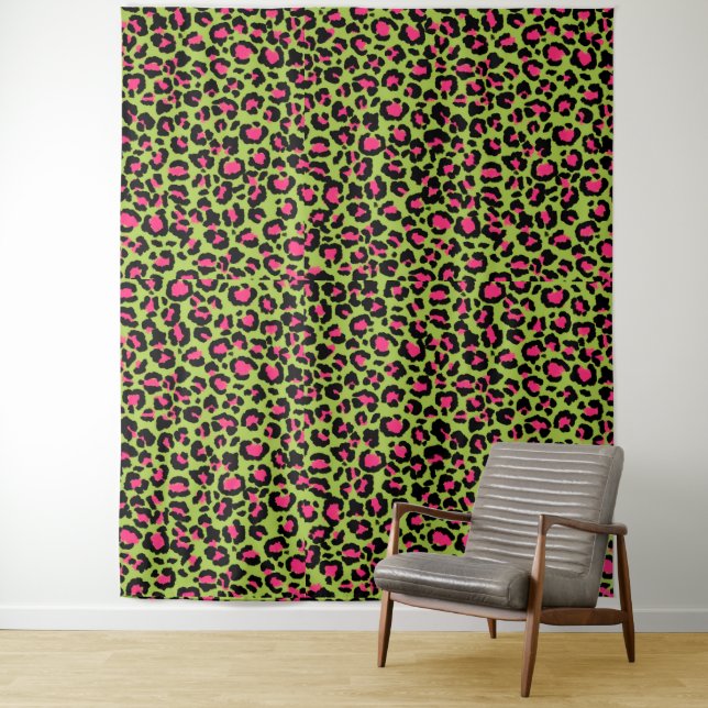 Tenture Motif léopard en framboise sur Lime Green (En situation)