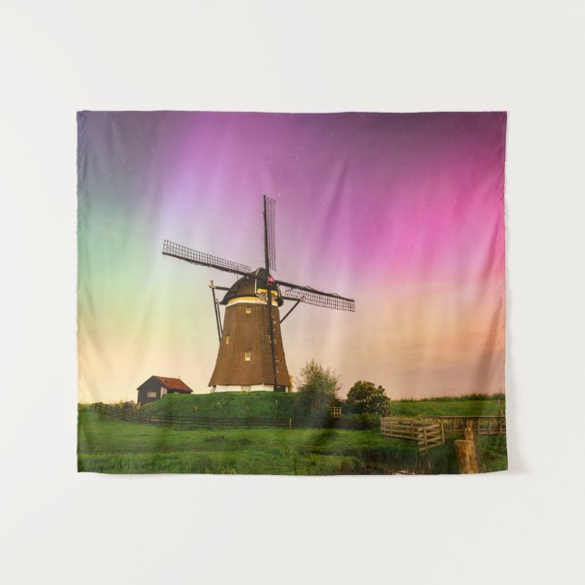 Tenture Moulin à vent traditionnel sous les aurores boréal (Devant (Horizontal))