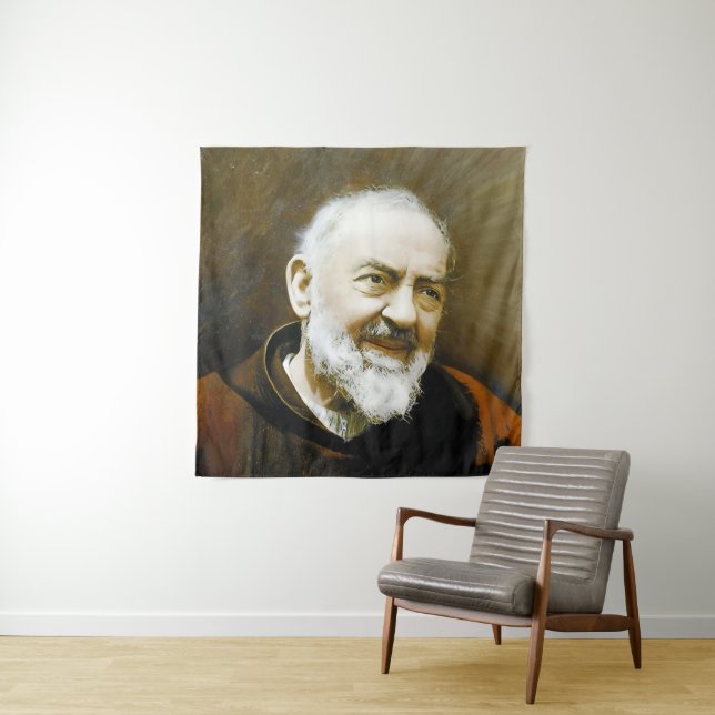 Tenture Padre Pio, (En situation)
