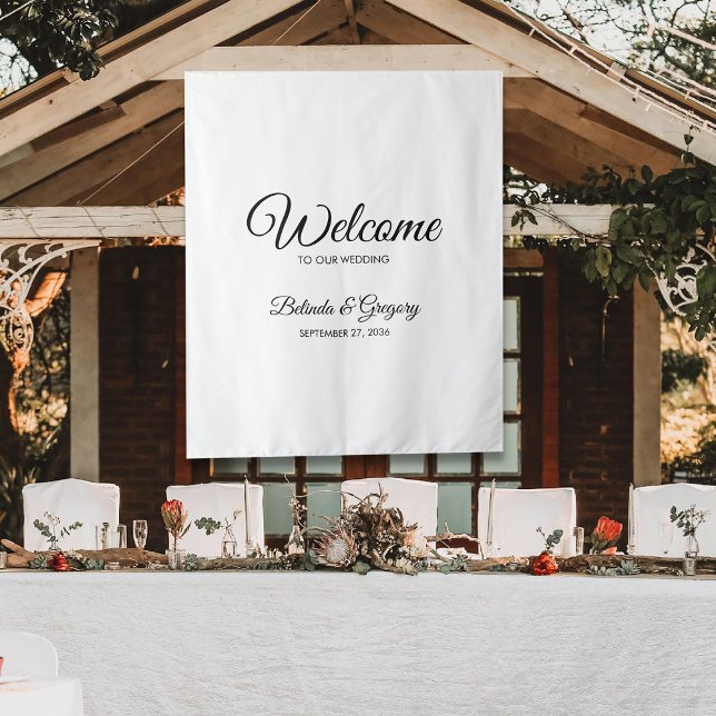 Tenture Panneau de bienvenue en tissu avec écriture tradit (Traditional Script Welcome Wedding Fabric Sign Tapestry)