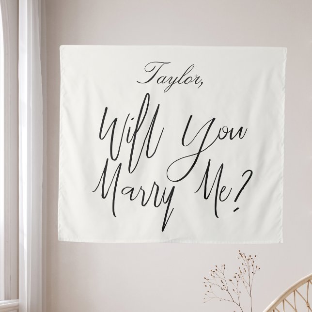 Tenture Panneau de Proposition Personnalisé avec Nom en Cr (Proposal Sign Custom Name Light Cream Marry Me Tapestry
)