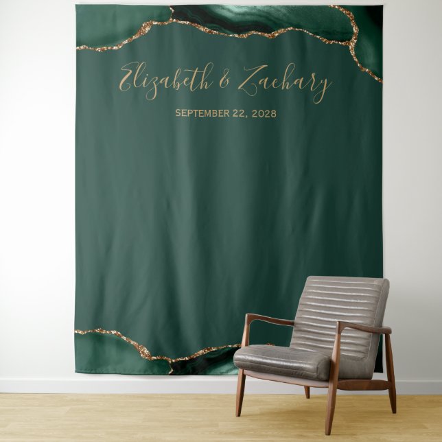 Tenture Photobooth Mariage Agate Vert Emeraude Or (En situation)