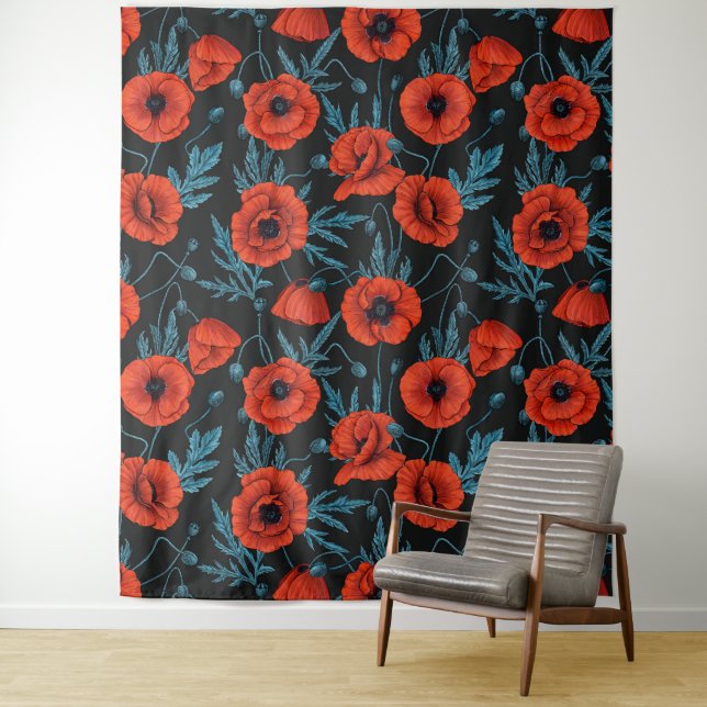 Tenture Poppies, rouge et bleu sur noir (En situation)