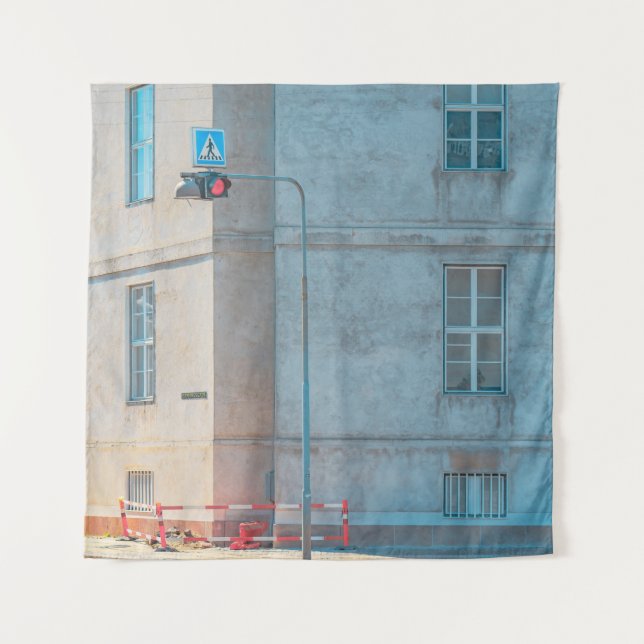TENTURE POSTE DE LAMPE PRÈS DU BÂTIMENT (Devant)