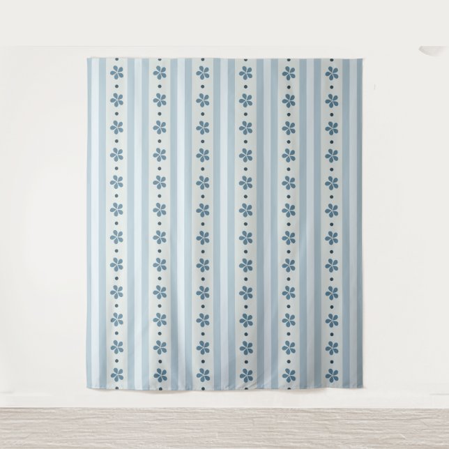 Tenture Rayures Bleues Clair Et Fleurs (Devant)