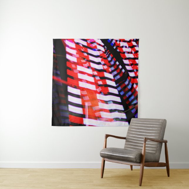 Tenture Rouge blanc et bleu (En situation)