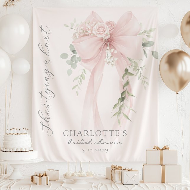 Tenture She's tying a knot Bow Bridal Shower (Créateur téléchargé)