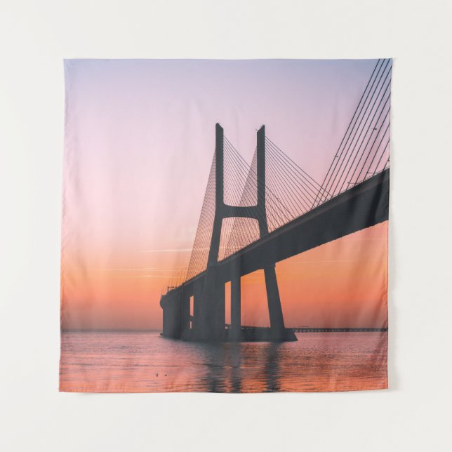 TENTURE SILHOUETTE DE PONT SOUS UN CIEL CLAIR (Devant)