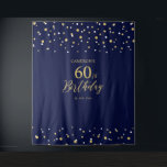 Tenture Soixante | Gold & Navy 60th Birthday Party Context<br><div class="desc">Cette tapisserie moderne est parfaite pour une fête d'anniversaire chic bleu marine et or. Vos invités apprécieront de prendre une photo avec cette toile de fond sophistiquée de fête et de se souvenir de votre journée spéciale. Le design comprend une typographie dorée " 60ème anniversaire " et un arrière -...</div>