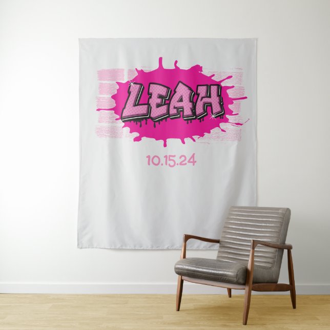 Tenture Toile de fond avec nom de graffiti Leah pour séanc (En situation)