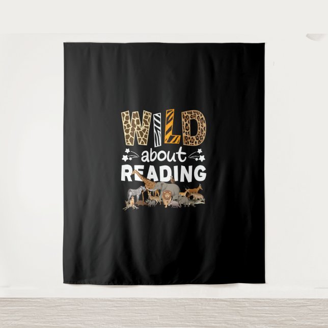 Tenture Wild About Reading Books And Bookworm Library (Devant)