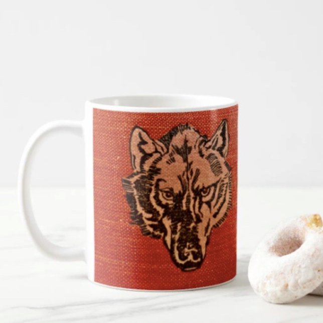 Tête de loup sur mug rouge (Wolf Head on Red  Design mug available in 11 oz & 15 oz. Microwave and dishwasher safe. )
