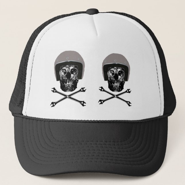 TETE DE MORT SUR MA CASQUETTE (Devant)