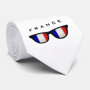 Texte de nuances de la France et cravate faits sur