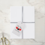 Thème Las Vegas Merci mariage favoris étiquettes c<br><div class="desc">Thème Las Vegas Merci les étiquettes cadeaux de mariage. Jouer carte convient à la conception avec monogrammed nom initiales et date. Icône Coeurs et pique avec date. Conception sympa pour Vegas jeu ou poker mariage thématique. Élégant do-it-yourself présente des accessoires étiquettes pour remercier quêtes et amis. Modèle de typographie de...</div>