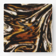 TIGER SUR LE LOOSE ..BEAU MUR HORLOGE