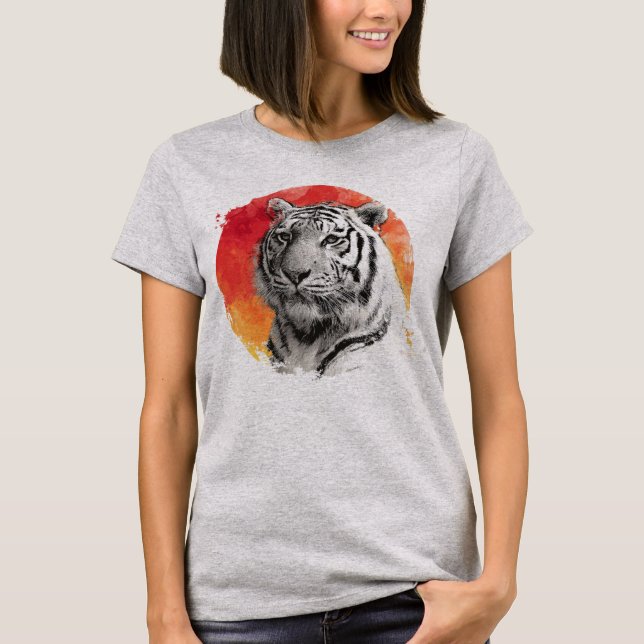 Tiger symbol of courage.  T-Shirt (Devant)