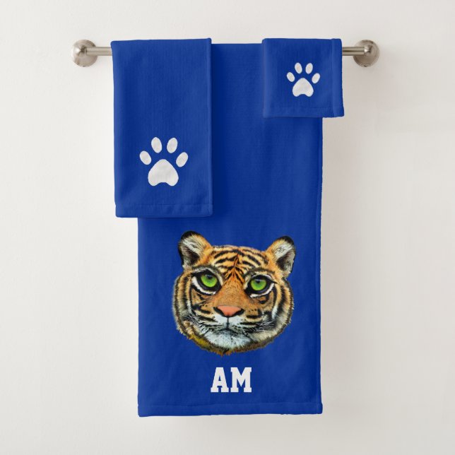 Tigre élégant visage, pattes et monogramme sur ble (En situation)