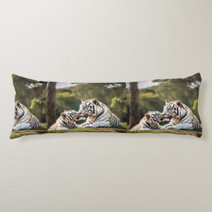 Tigres Blancs Tendre – Coussin de Corps Nature Sér