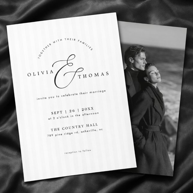 Timeless Black White Photo Wedding Invitation (Créateur téléchargé)