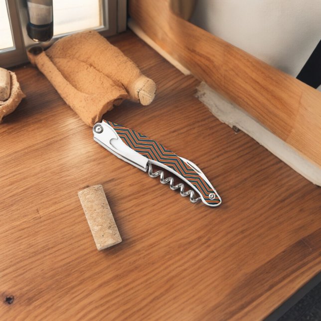 Tire-bouchon Bleu rouge Chevron Stripes Planche à découper (Corkscrew Bottle Opener)