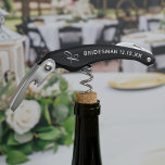 Tire-bouchon Fête de mariage moderne de Bridesman Favoriser<br><div class="desc">Un tire-bouchon est un cadeau de remerciement très utile pour tous les membres de votre parti de mariage. Vous pouvez ajouter leur initiale et leur nom ainsi que la date de votre mariage. Il y a une option blanche dans mon magasin avec du texte noir. Regarde-le ! J'ai fait ça...</div>
