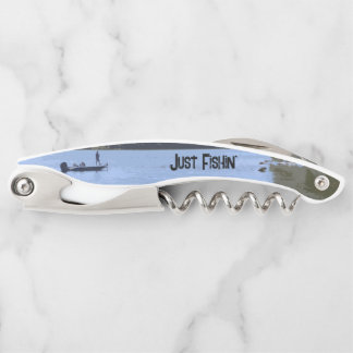 Tire-bouchon Just Fishin' Boat on Lake Illustration