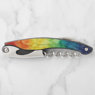 Tire-bouchon Le drapeau tie-dyé de SlipperyJoe arc-en-ciel pres