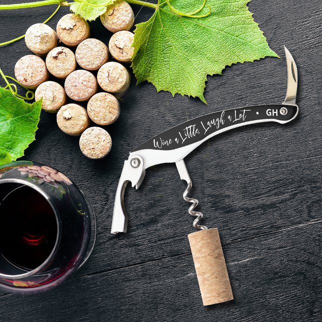 Tire-bouchon Vin un peu, rire beaucoup noir (Personalized Corkscrew with your initials on the end - great gift idea!)