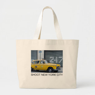 Tirer sur le sac fourre-tout de New York