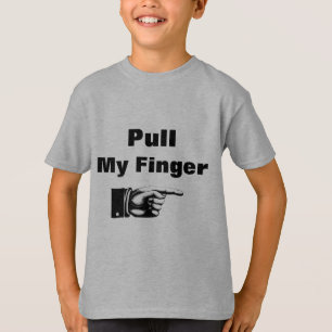 Tirez mon T-shirt doigt