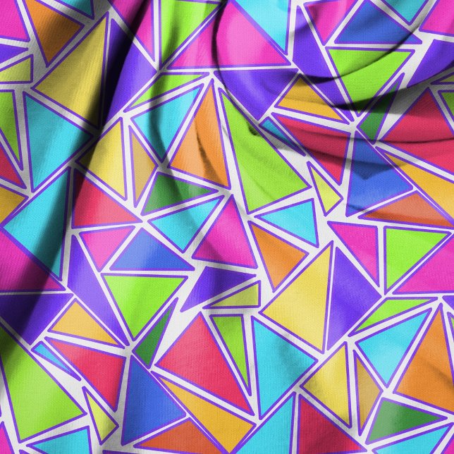 Tissu à motif de triangles colorés (Créateur téléchargé)