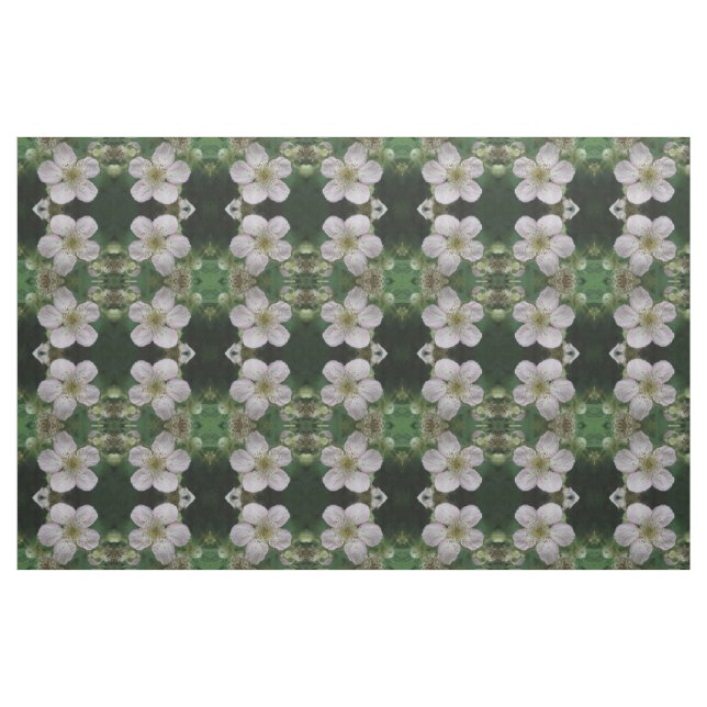 Tissu à motif floral macro fleur de mûre (Fat Quarter)
