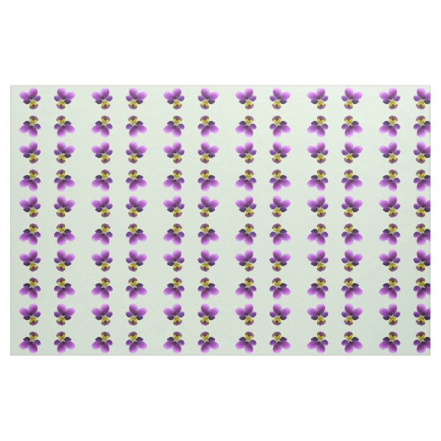Tissu à motifs floraux assez pansé (Yard)